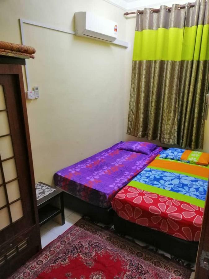 Khainadzmuslim Homestay Malacca Bagian luar foto